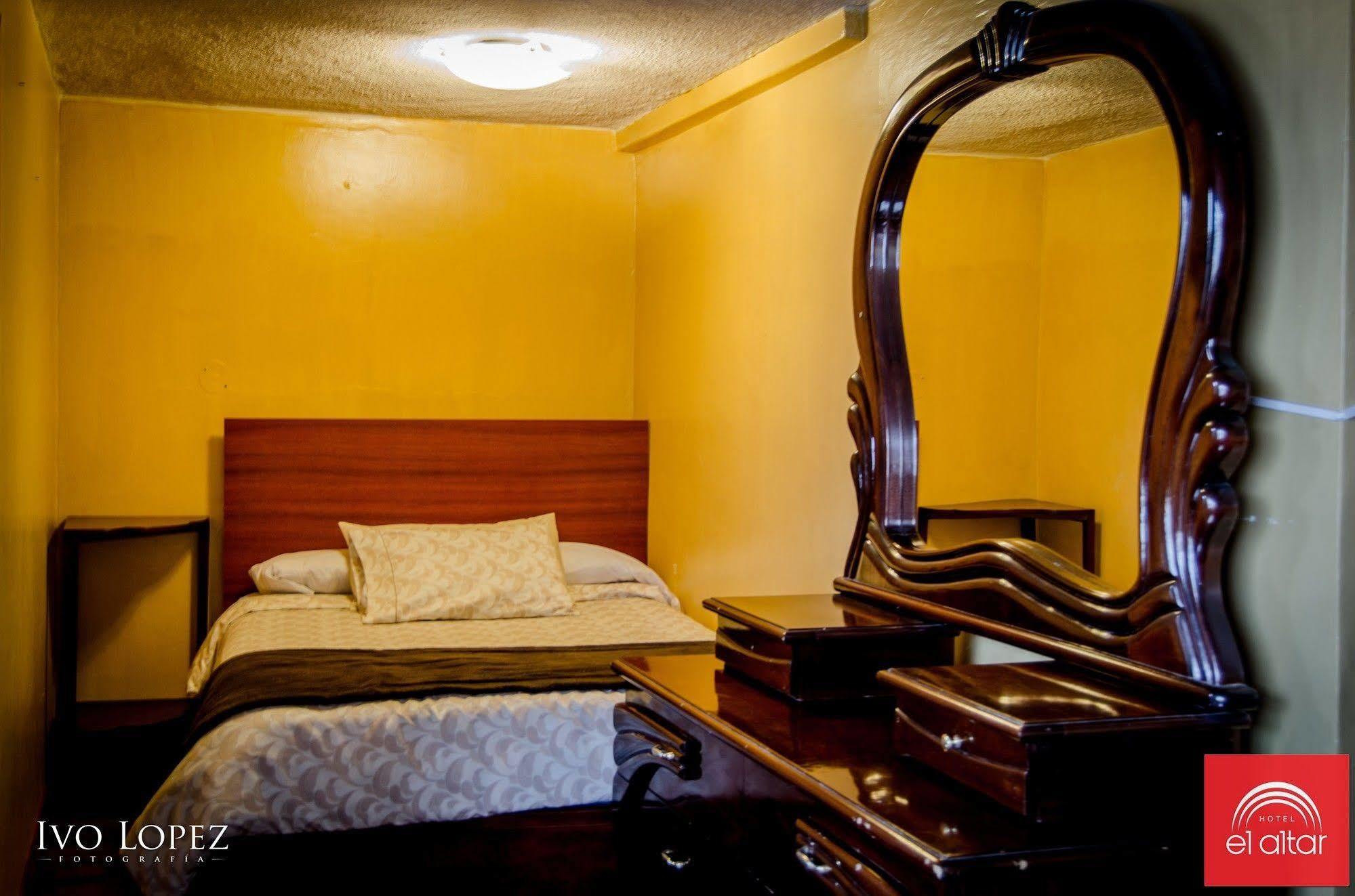 Hotel El Altar Риобамба Экстерьер фото
